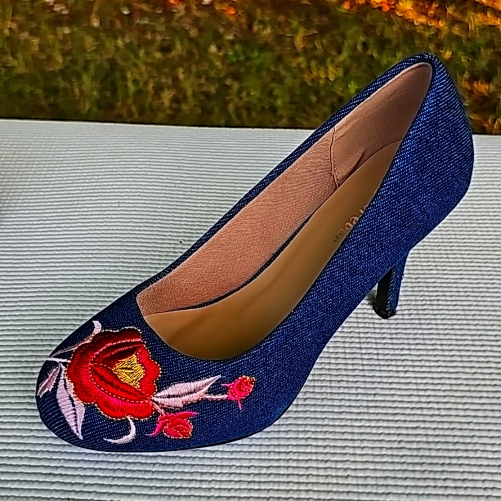 Denim 👠 Heels